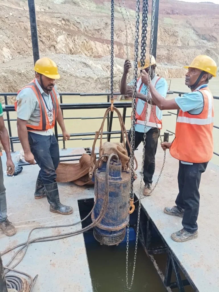 Pump features are being installed in Modular Pontoons